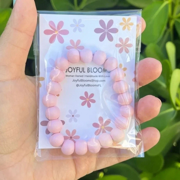 🎈4 LISTINGS FOR $20 Wood Bead Bracelet | round bead bracelet | chunky bracelet - Picture 1 of 2